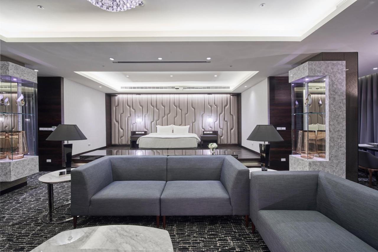 Grand Bay Resort Hotel Bandar Lama Bandar Lama Hengchun Luaran gambar The interior of the hotel