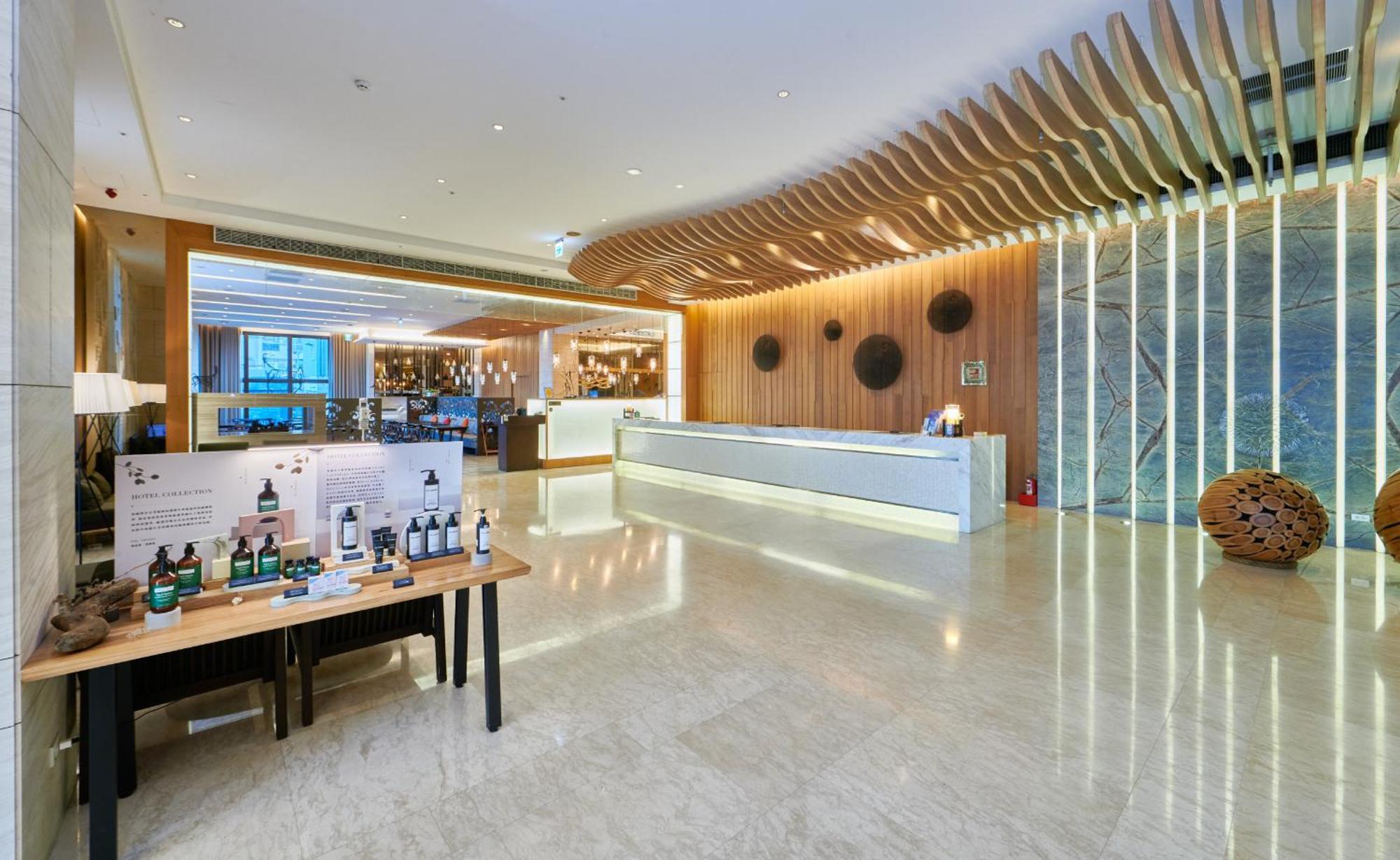 Grand Bay Resort Hotel Bandar Lama Bandar Lama Hengchun Luaran gambar Lobby
